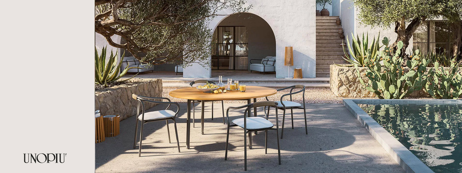 UNOPIÚ Versilia Slide background